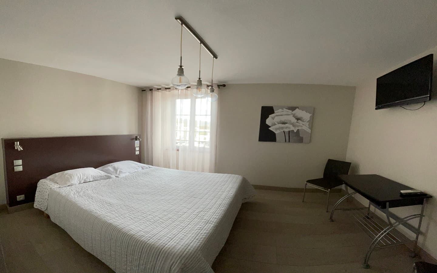 Hôtel Mendy - Chambre 14 1440x900