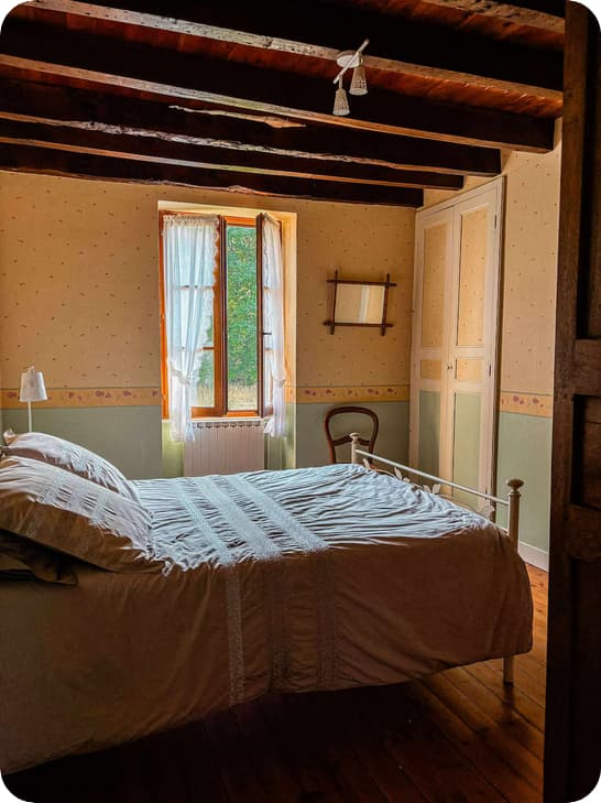 Chambre 2 avec lit double