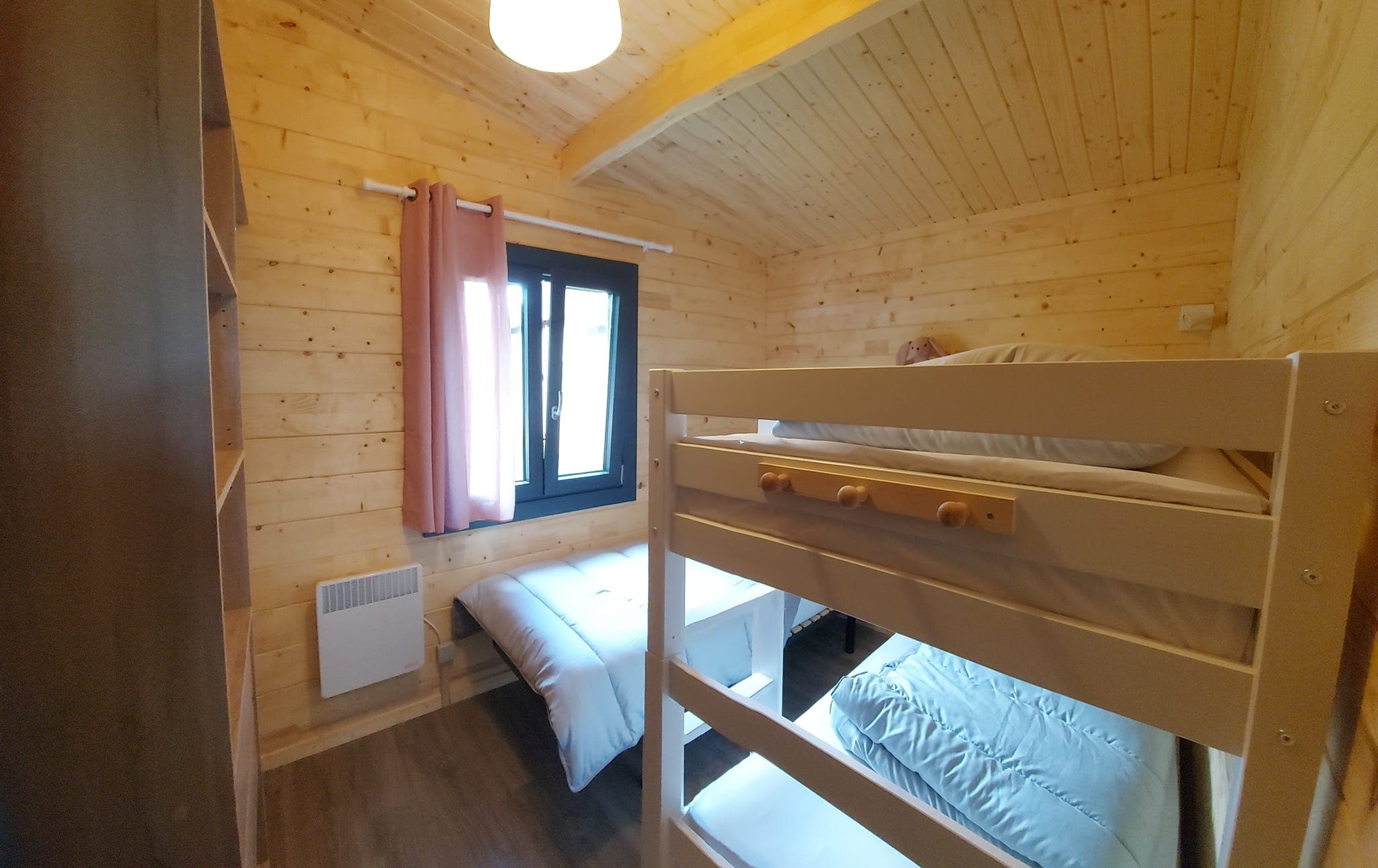 Chambre 2 chalet Montignac