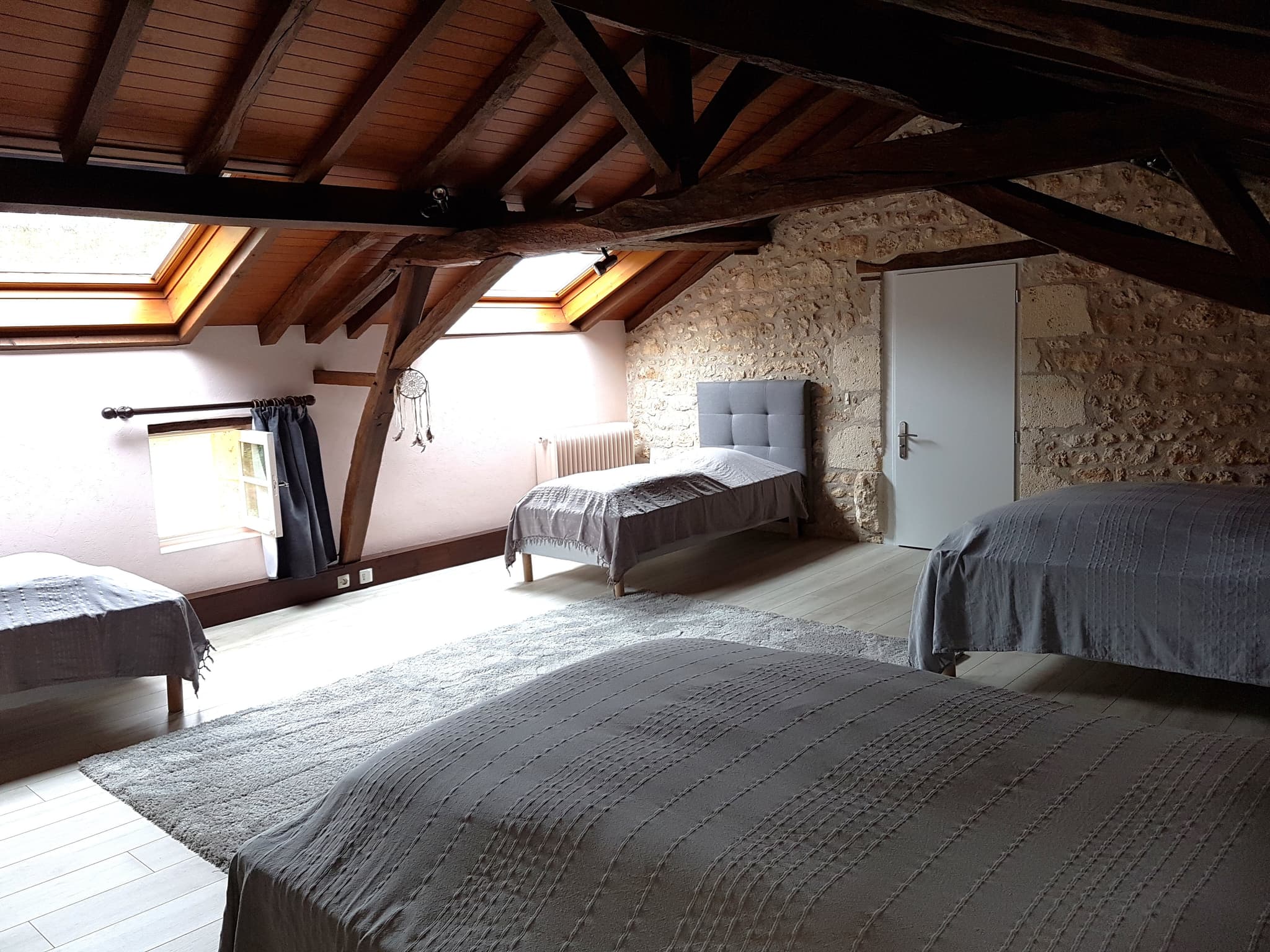 CHAMBRE 4
