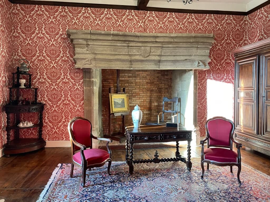 Chambre Jeanne de Hautefort 1