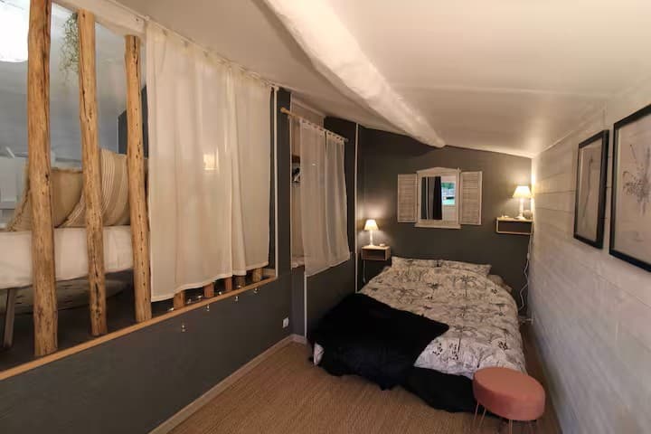 Chambre avec sa mezza