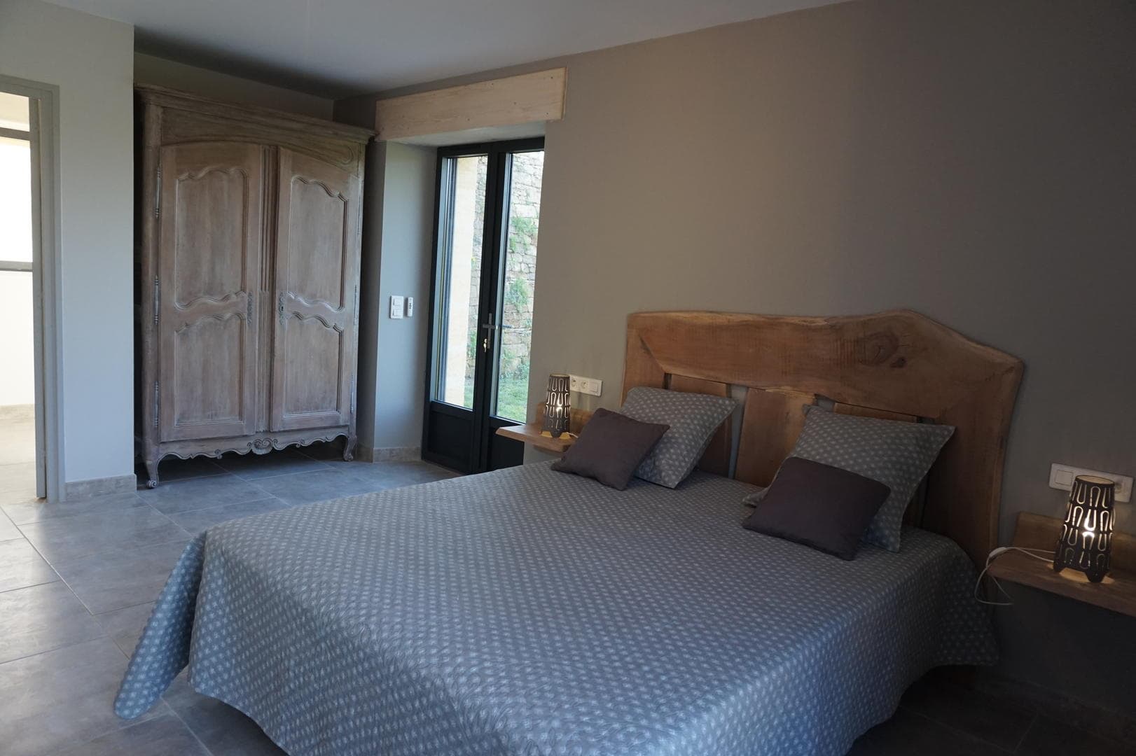 Chambre-bas