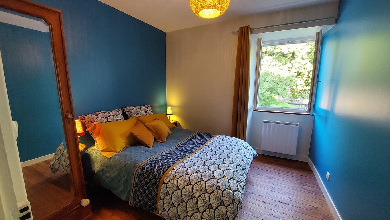 Chambre la Source - Lit double 140 X 200 cm