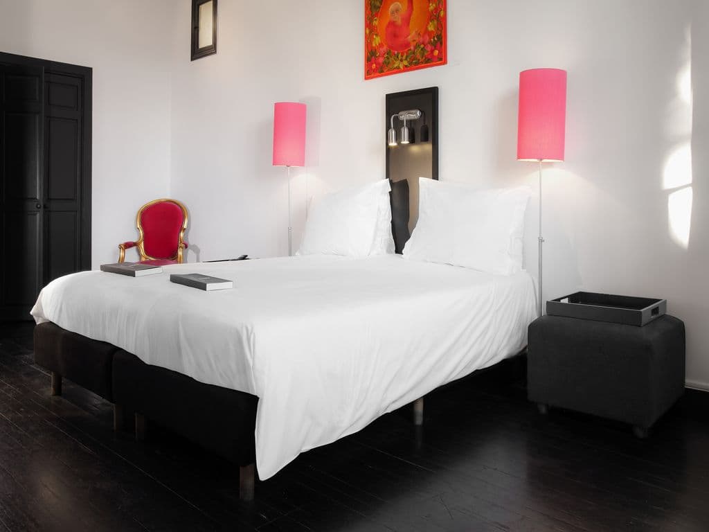 HOTEL CHATEAU LES MERLES