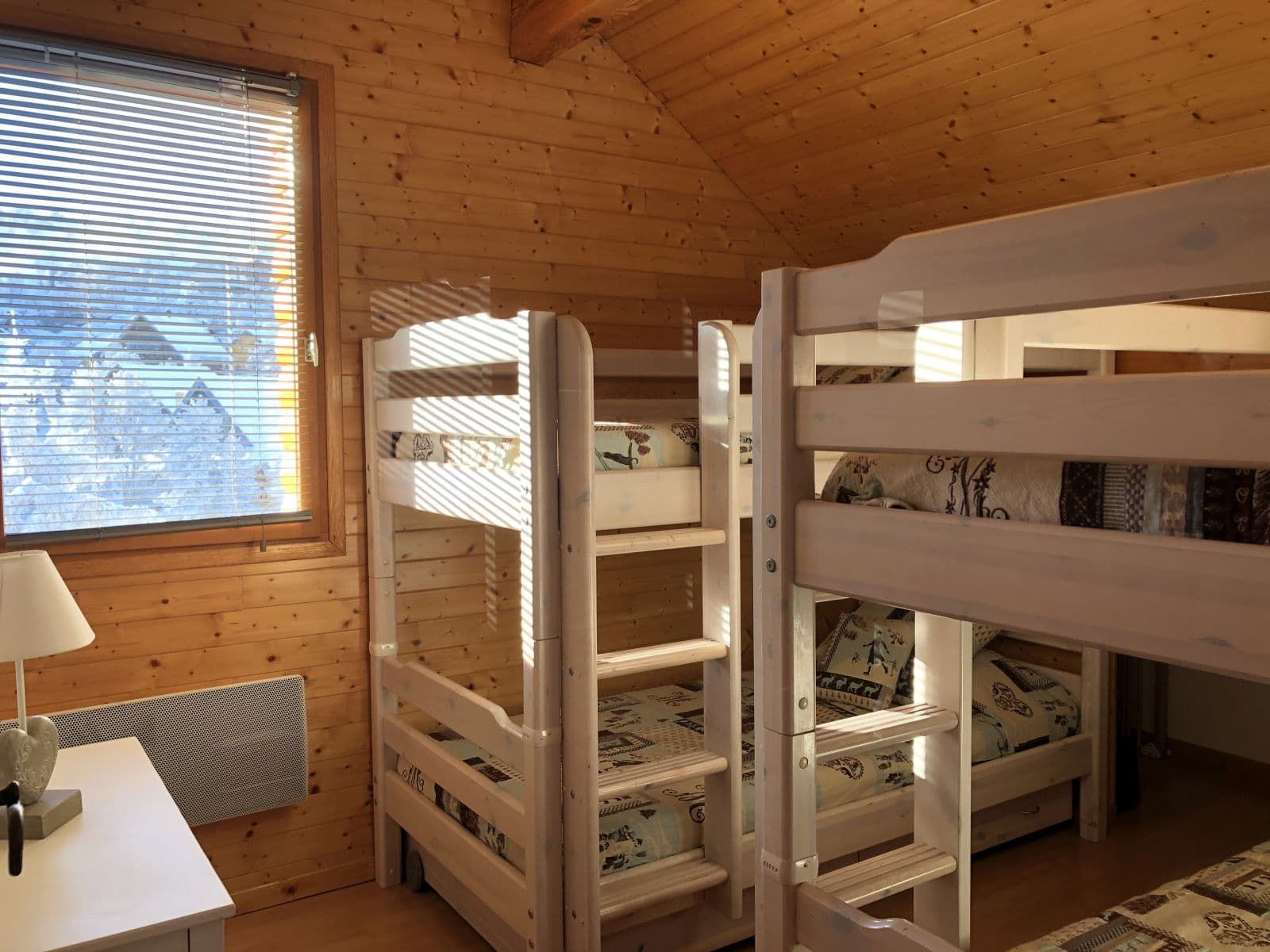 Chalet Moutain Lodge - Chambre lits superposés