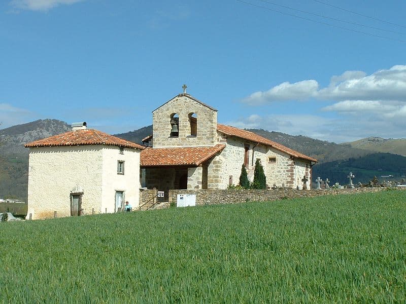 Chapelle Bascassan-Façade-Ahaxe