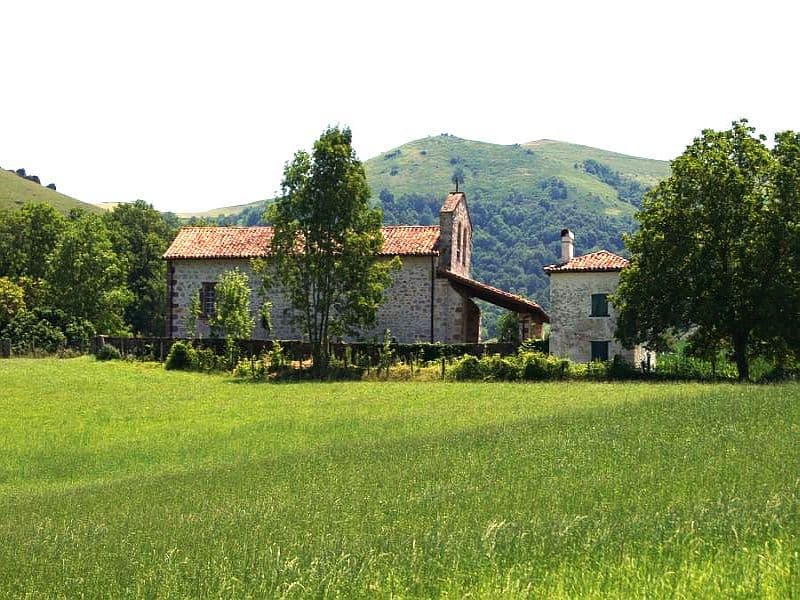 Chapelle bascassan-extérieur-Ahaxe
