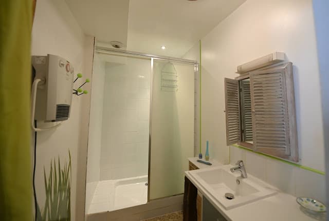SDB CHAMBRE CHARENTE