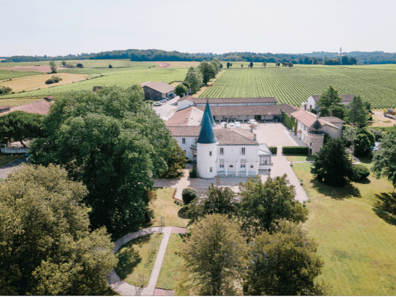 Chateau Seguin vue aérienne façade