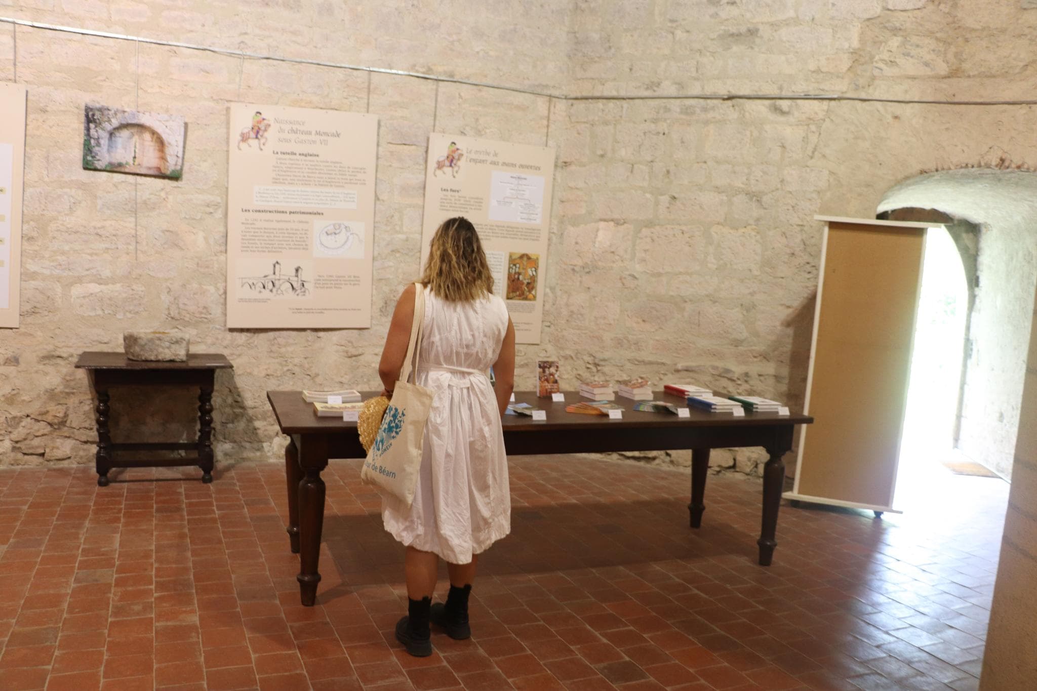 Chateau-moncade-orthez-accueil