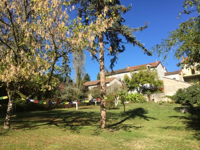 Chez Mme Java extérieur