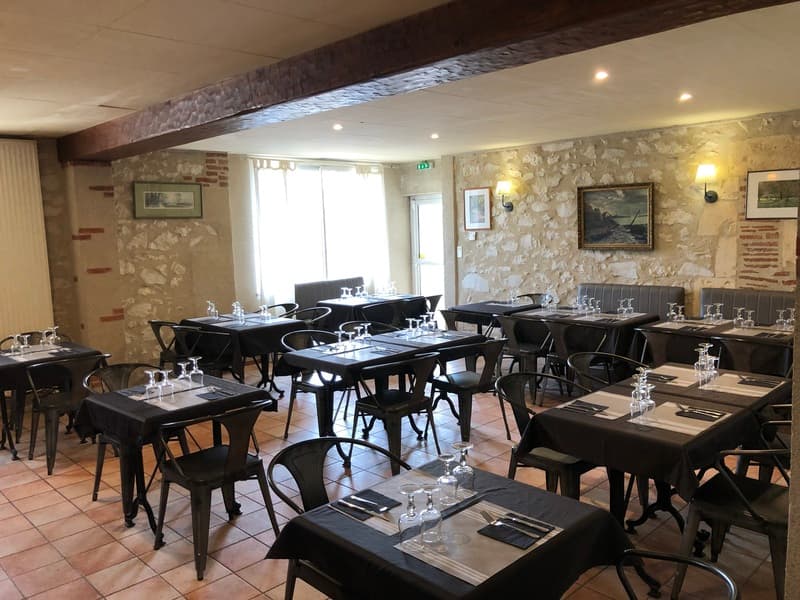 Saint Aubin_Chez Tonton - salle restaurant