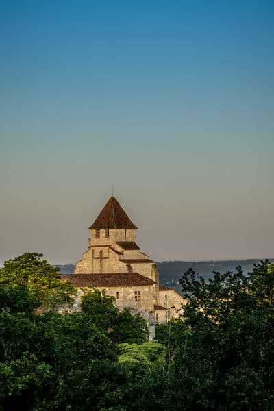 Clermont Dessous