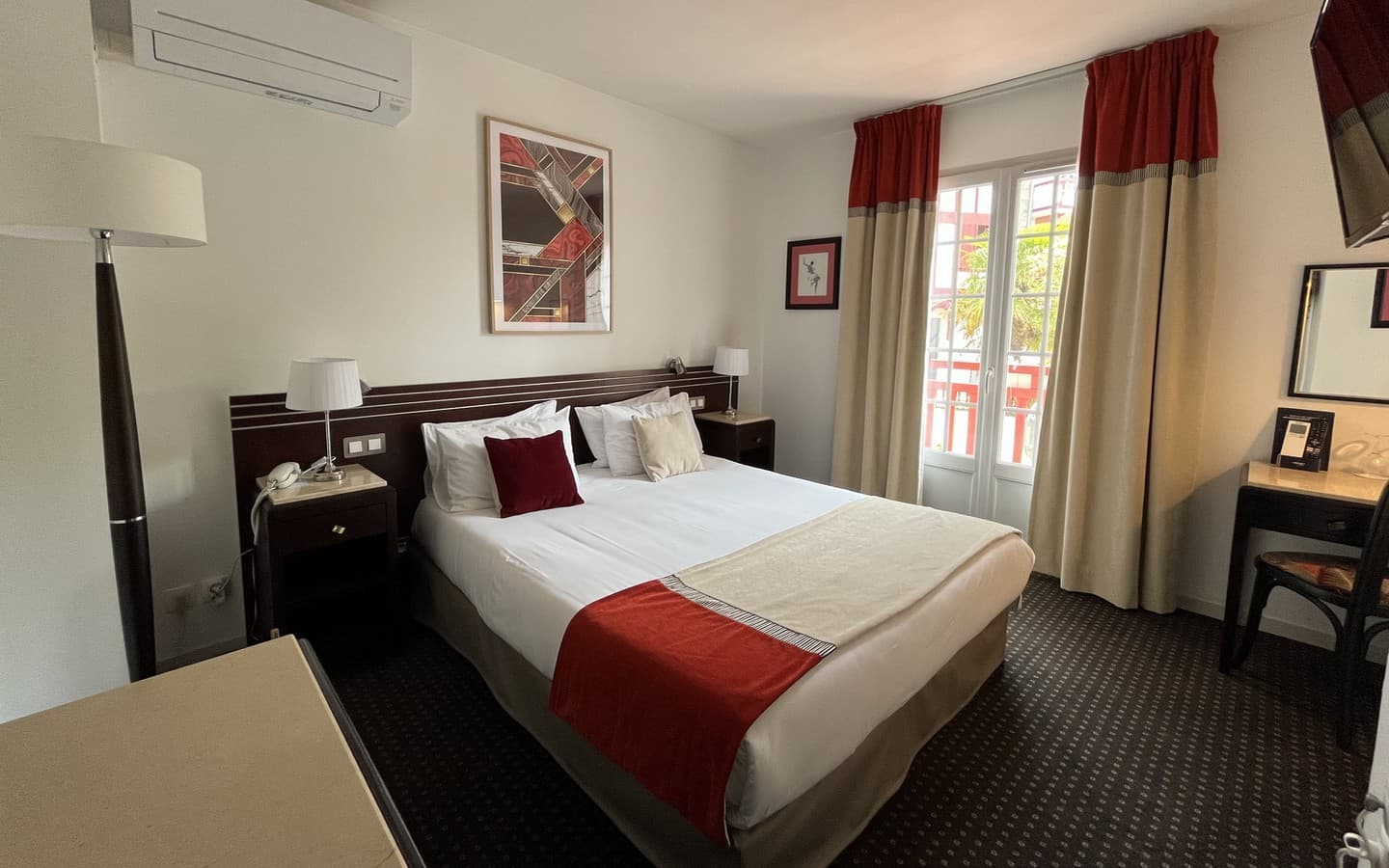Copie 3 Chambre Urusla