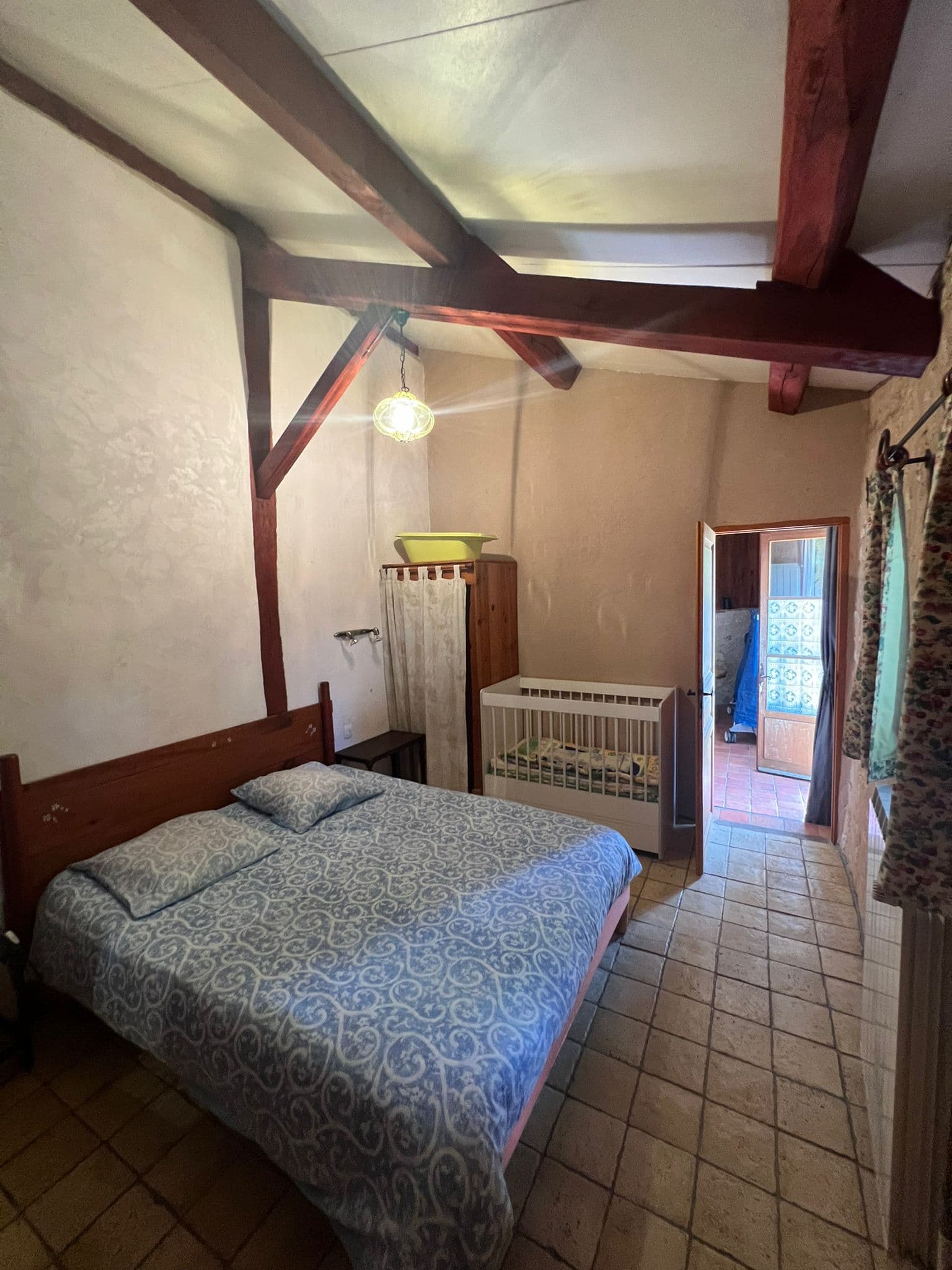 Côté Four (chambre 1)