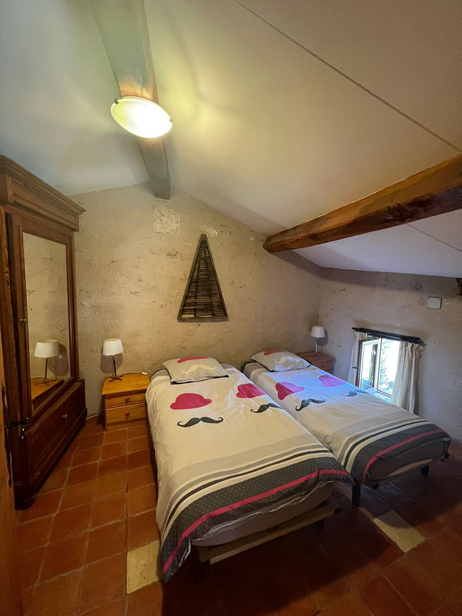Côté Four (chambre 2)