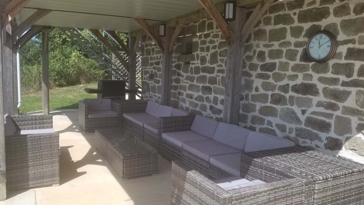 Covered seating_17