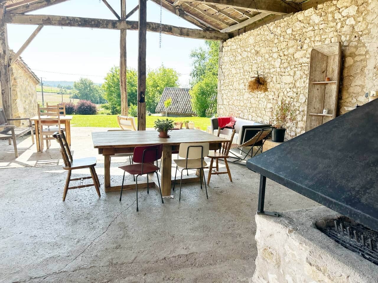 Cruon La Ronde Esclottes cuisine été