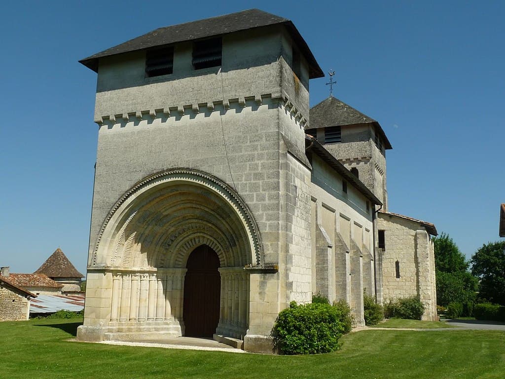 Église Saint-Pierre Es-Liens de Cumond