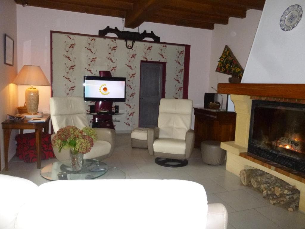 Gite Macou salon2