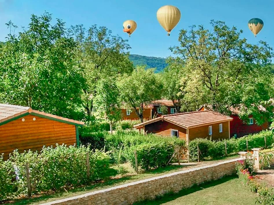 Les Chalets de la Noyeraie - Dordogne