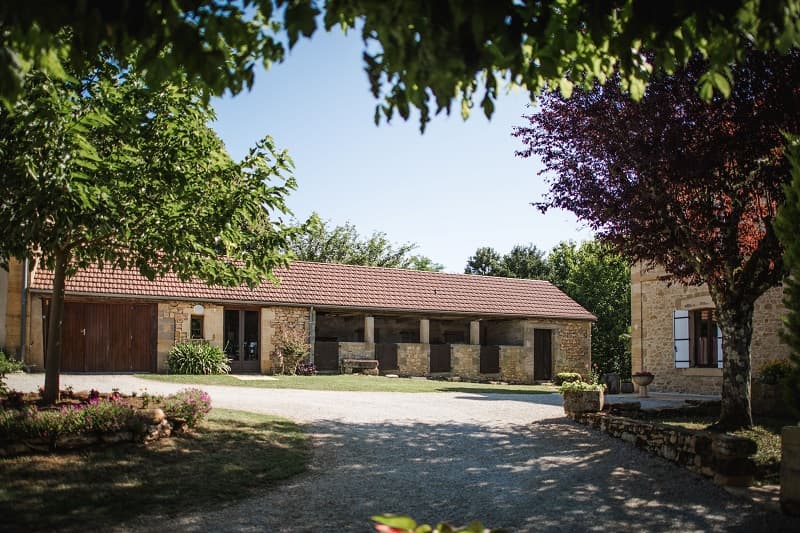 DOMAINE DE MALET Etable