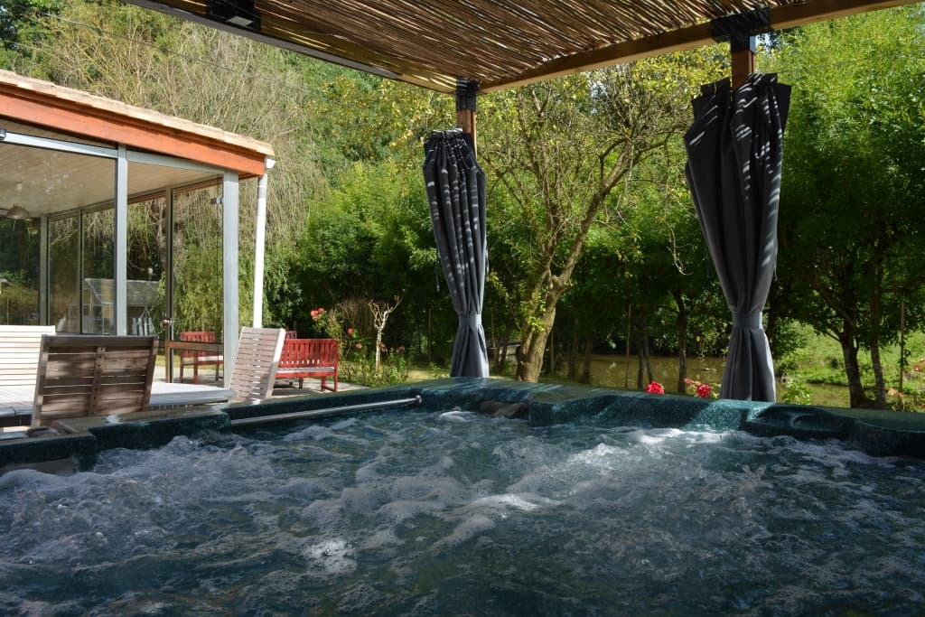 Un jacuzzi intime rien que pour vous