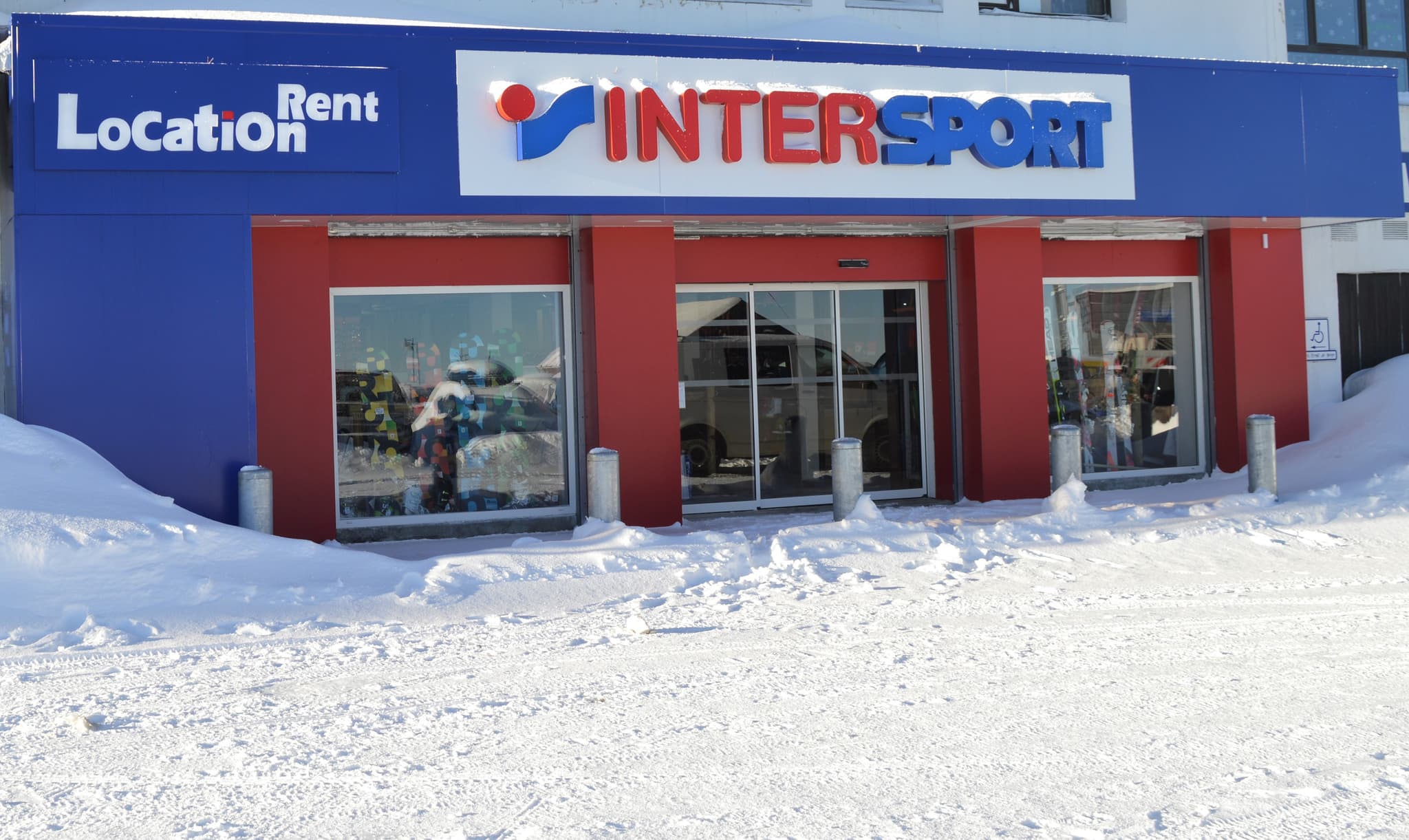Magasin Intersport au pied des pistes de La Pierre Saint-Martin