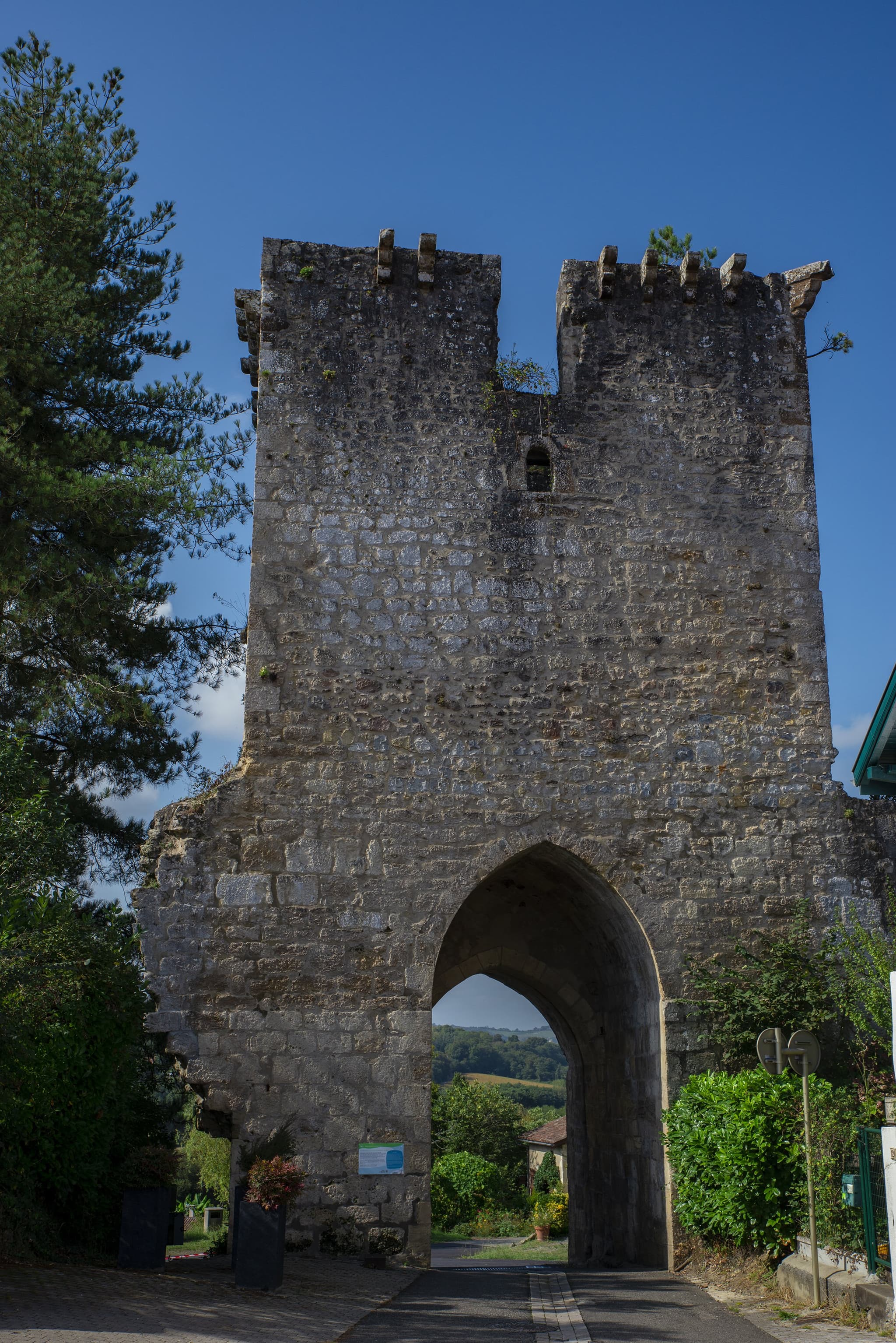 Porte fortifiée