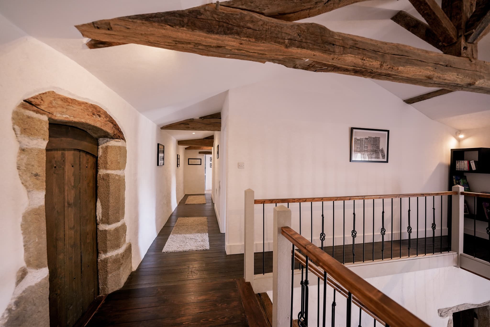 clazay-la-maison-de-caroline-domaine-des-gites-de-la-chouette-blanche-Couloir1er