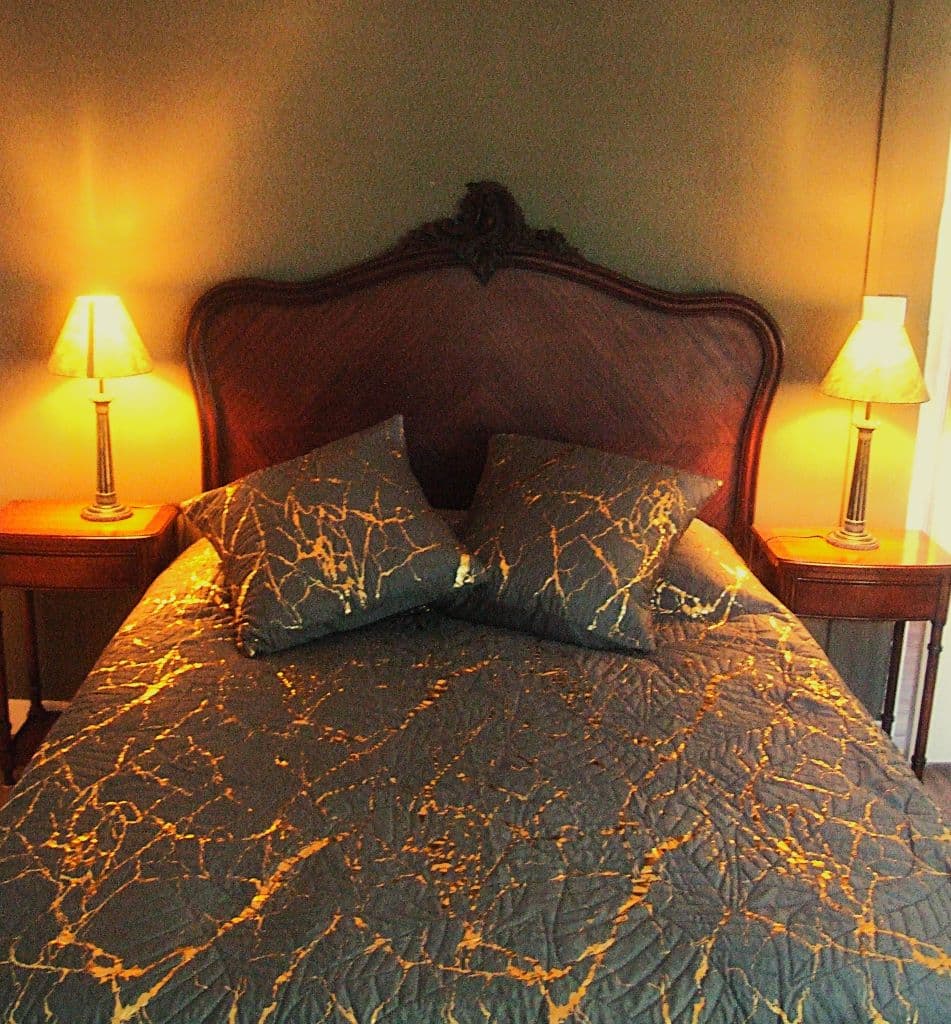 Chambre 1 avec une autre vue