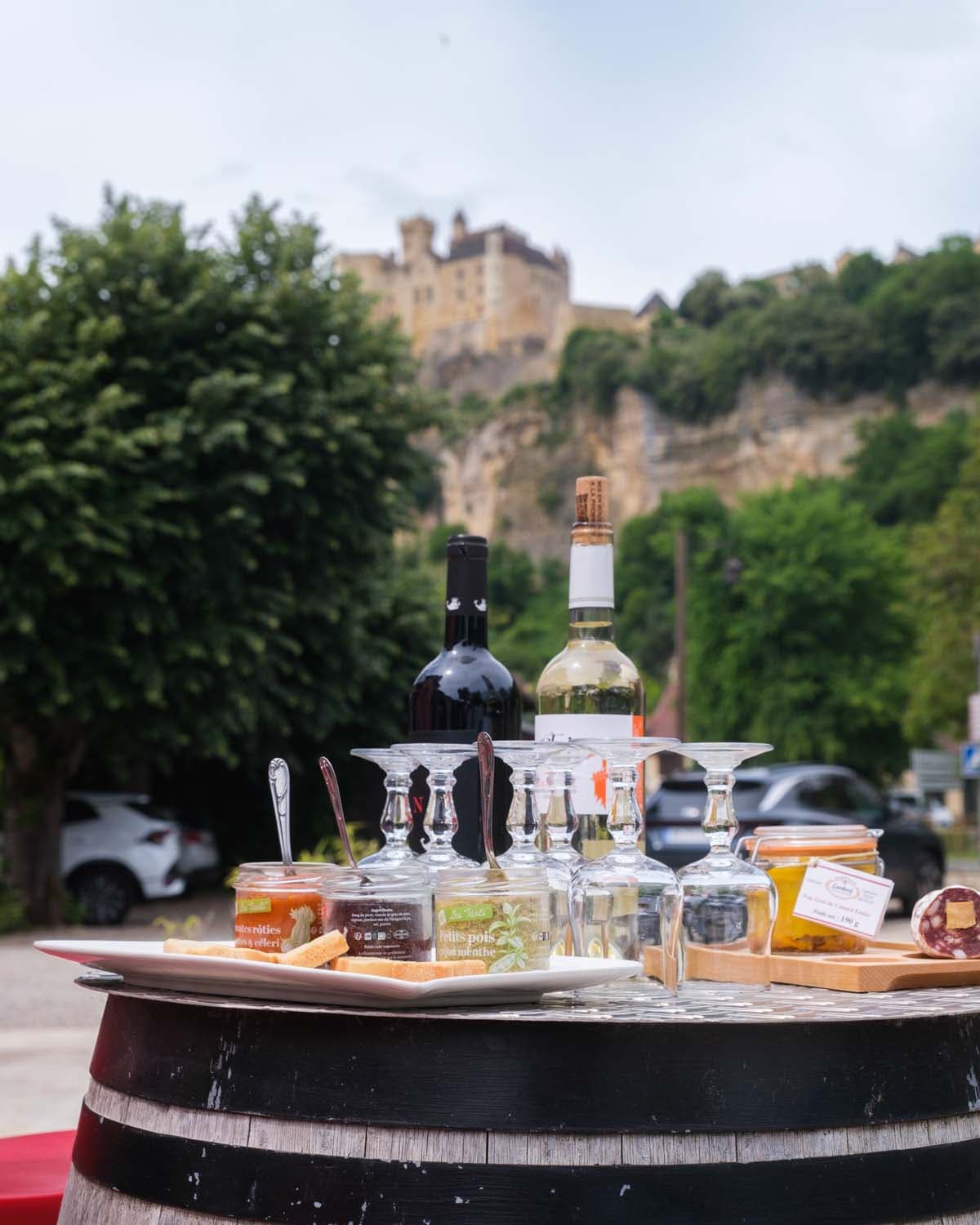 Dégustation vue chateau