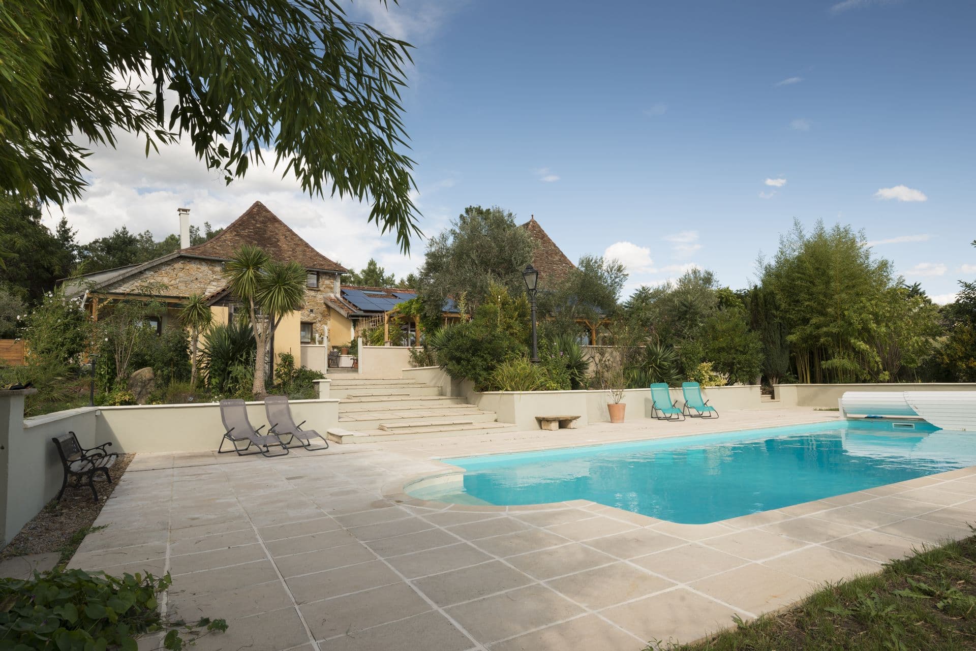 Domaine Hourcabis - piscine1