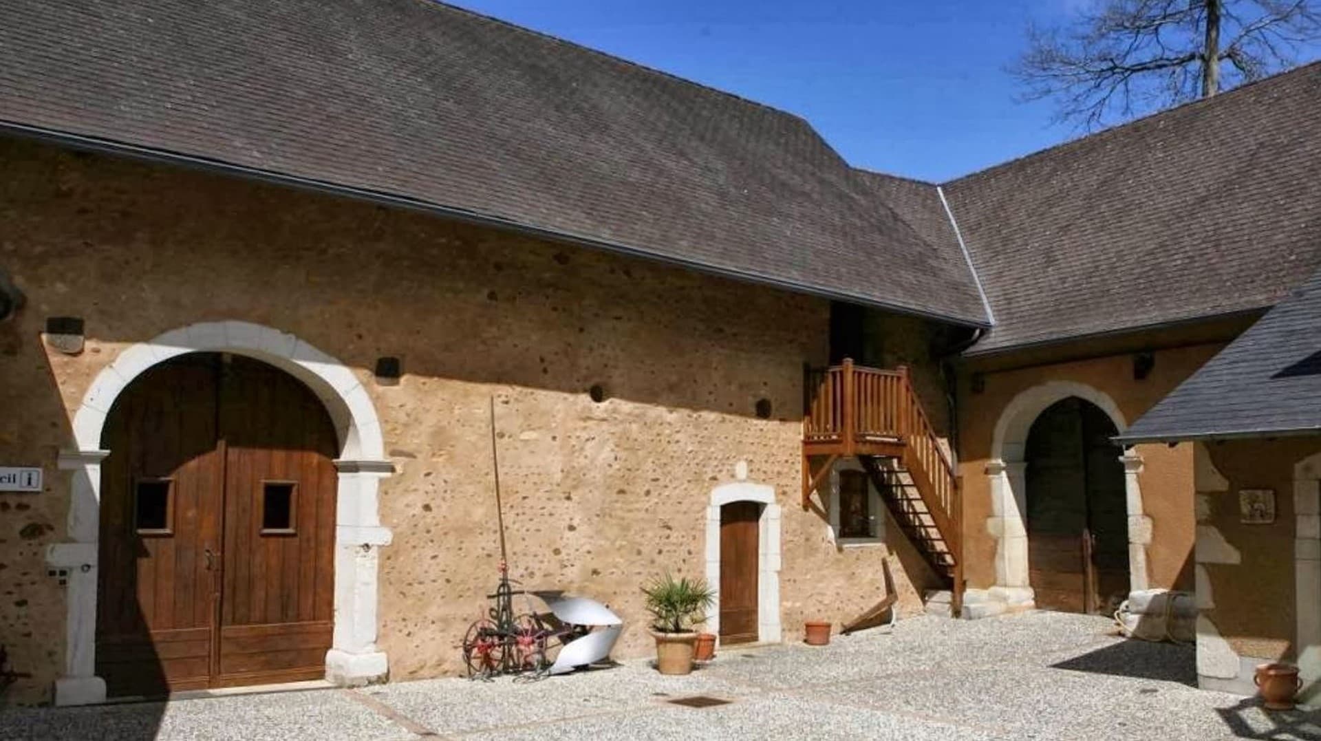 Domaine castera monein 3 [HDTV (1080)]