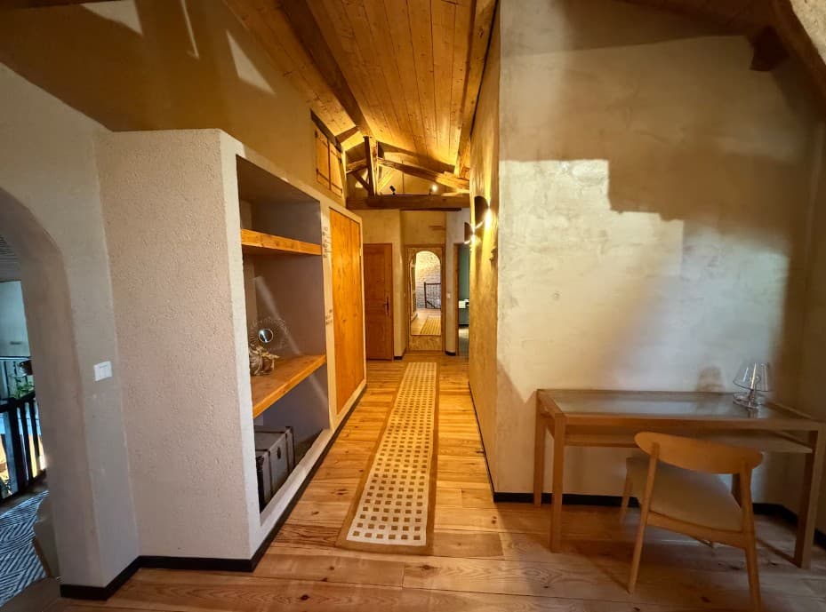 Domaine la Bellevue Esclottes intérieur mezza