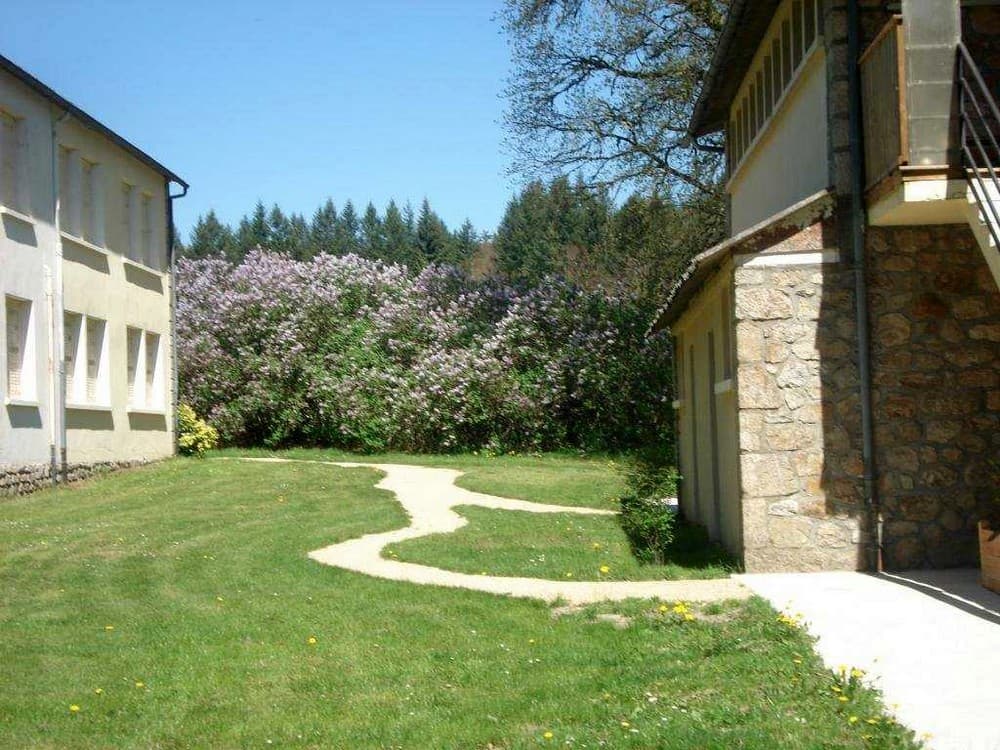DomaineDeMeilhac-Hautefage_giteDeLaChenaie_1