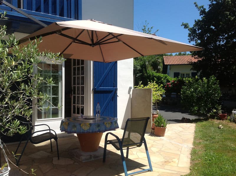 Dupuy chambre hote urrugne terrasse