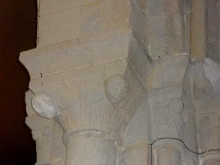 Eglise Abbatiale - Modillon02_Cagnotte