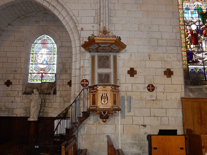 Eglise Saint-Laurent Mareuil intérieur