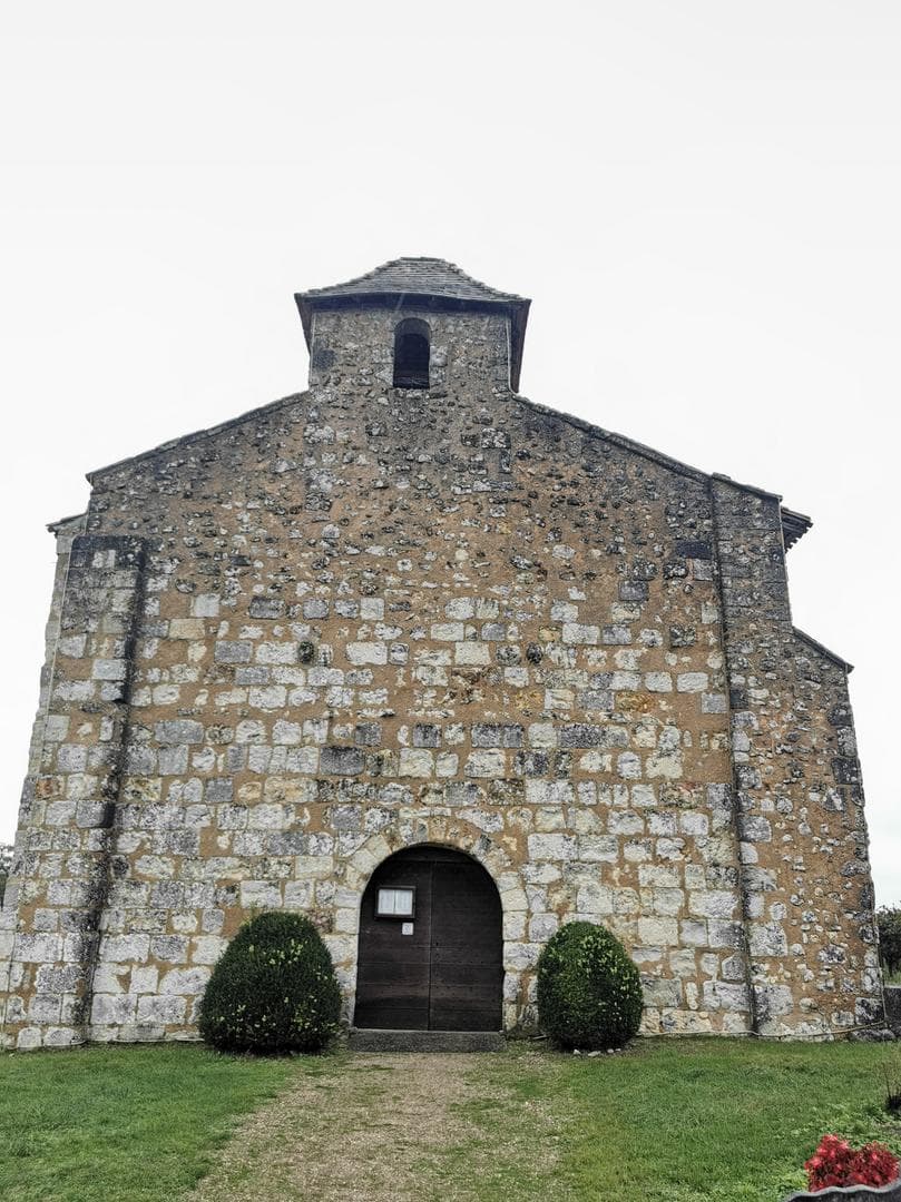 Eglise Saint-Etienne de Puymangou -Façade