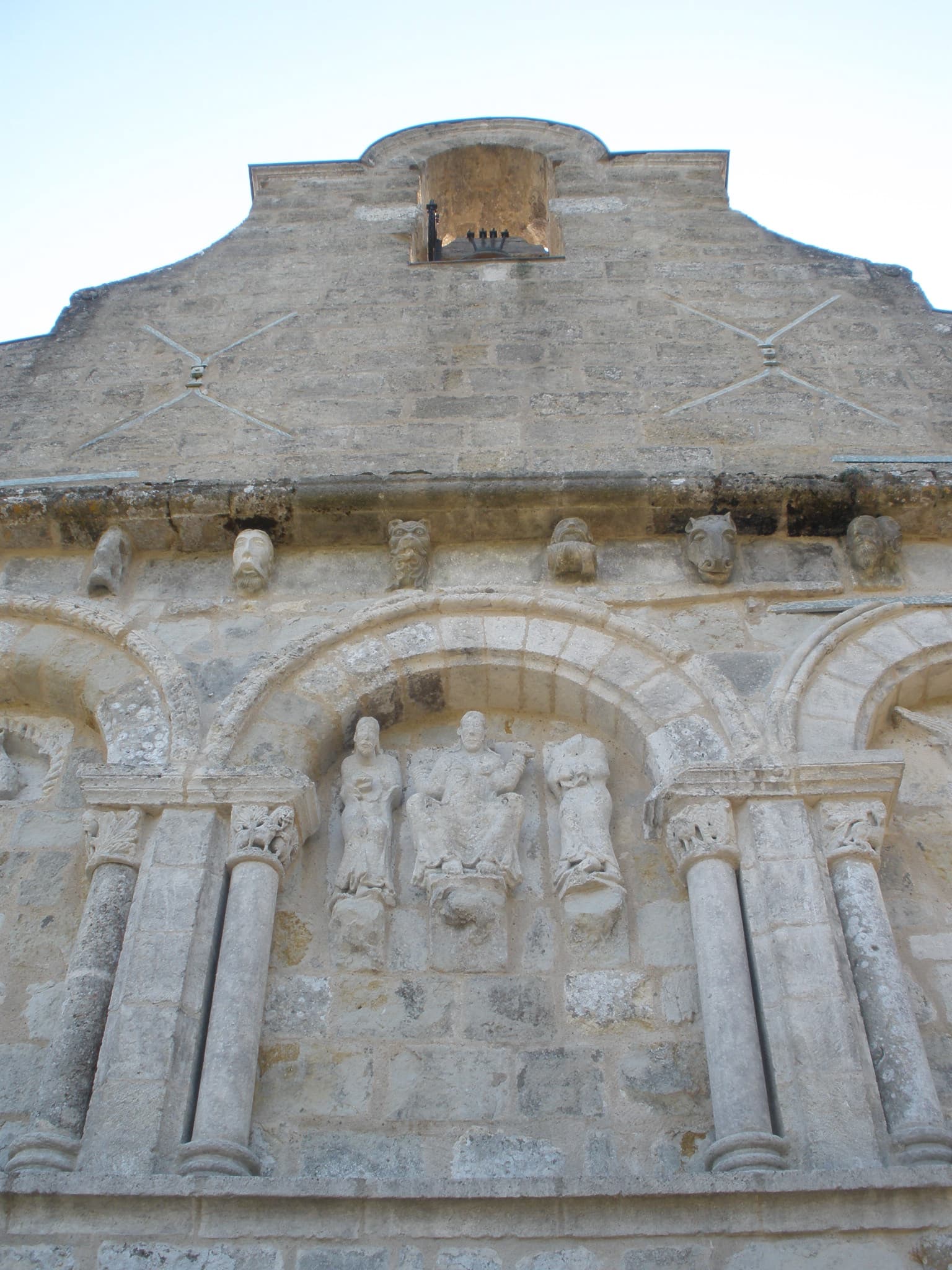 Église de Saint Michel de Rivière - Portail