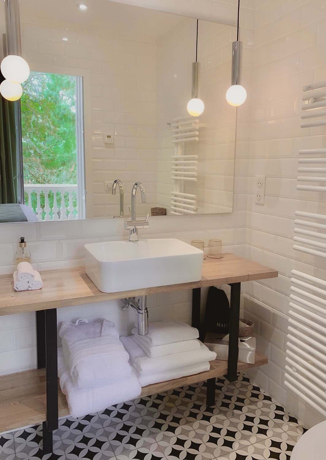 Exemple salle d'eau - Le Temps Retrouvé Sarlat