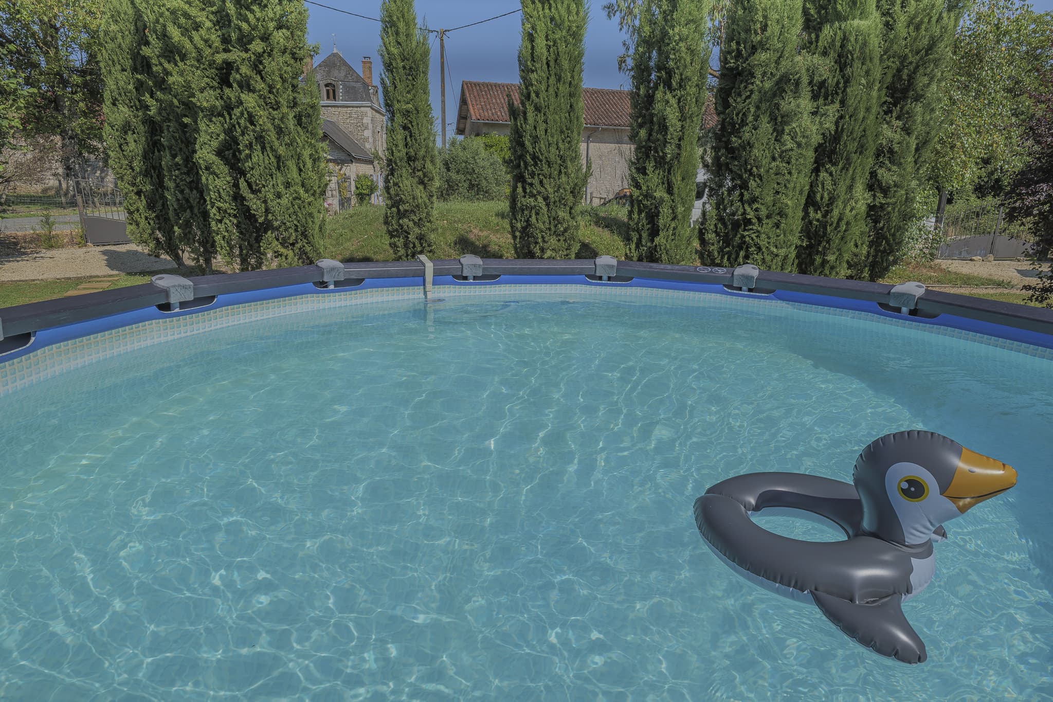 Gîte L'Olivier à Lizant_Garden Swimming Pool