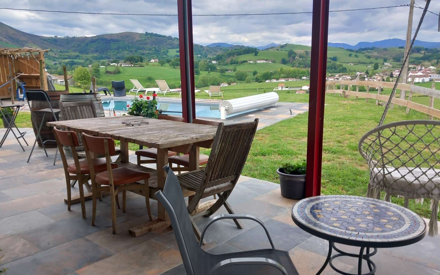 ExterieurSalonJardin