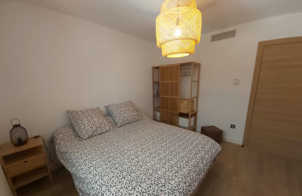 F-B_chambre