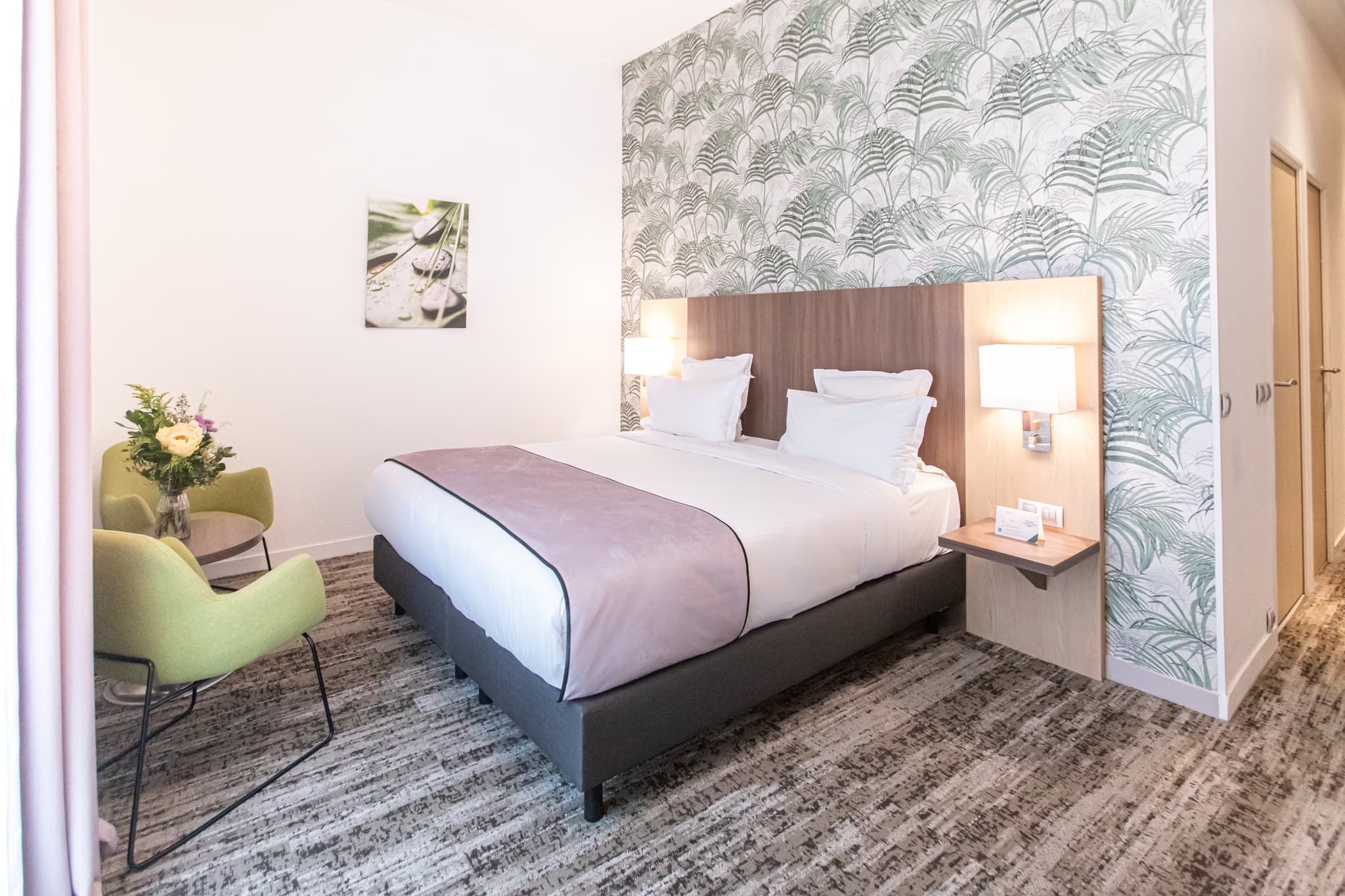 FR160-Guest Room 5-26