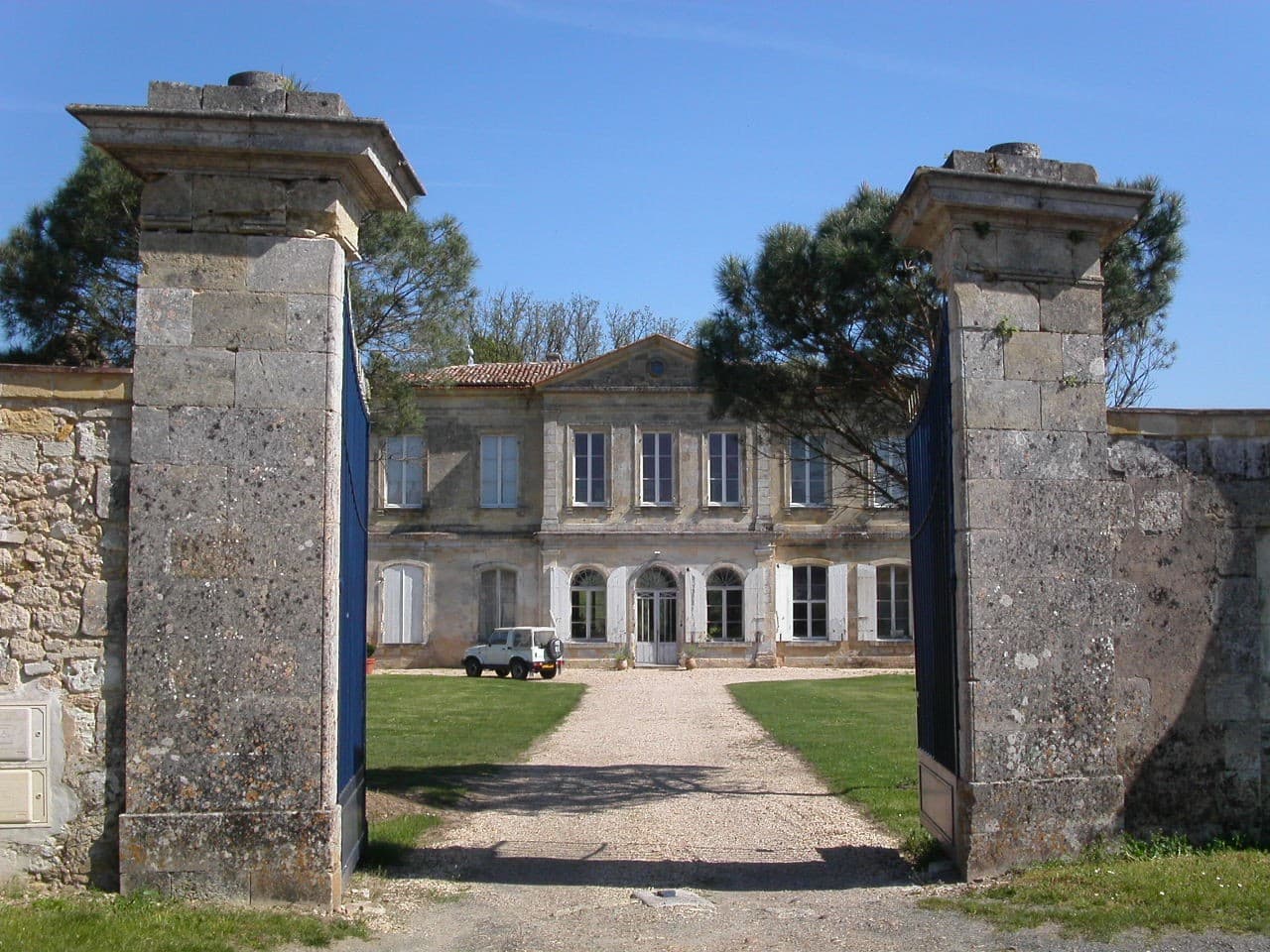 Façade Château Couloumey