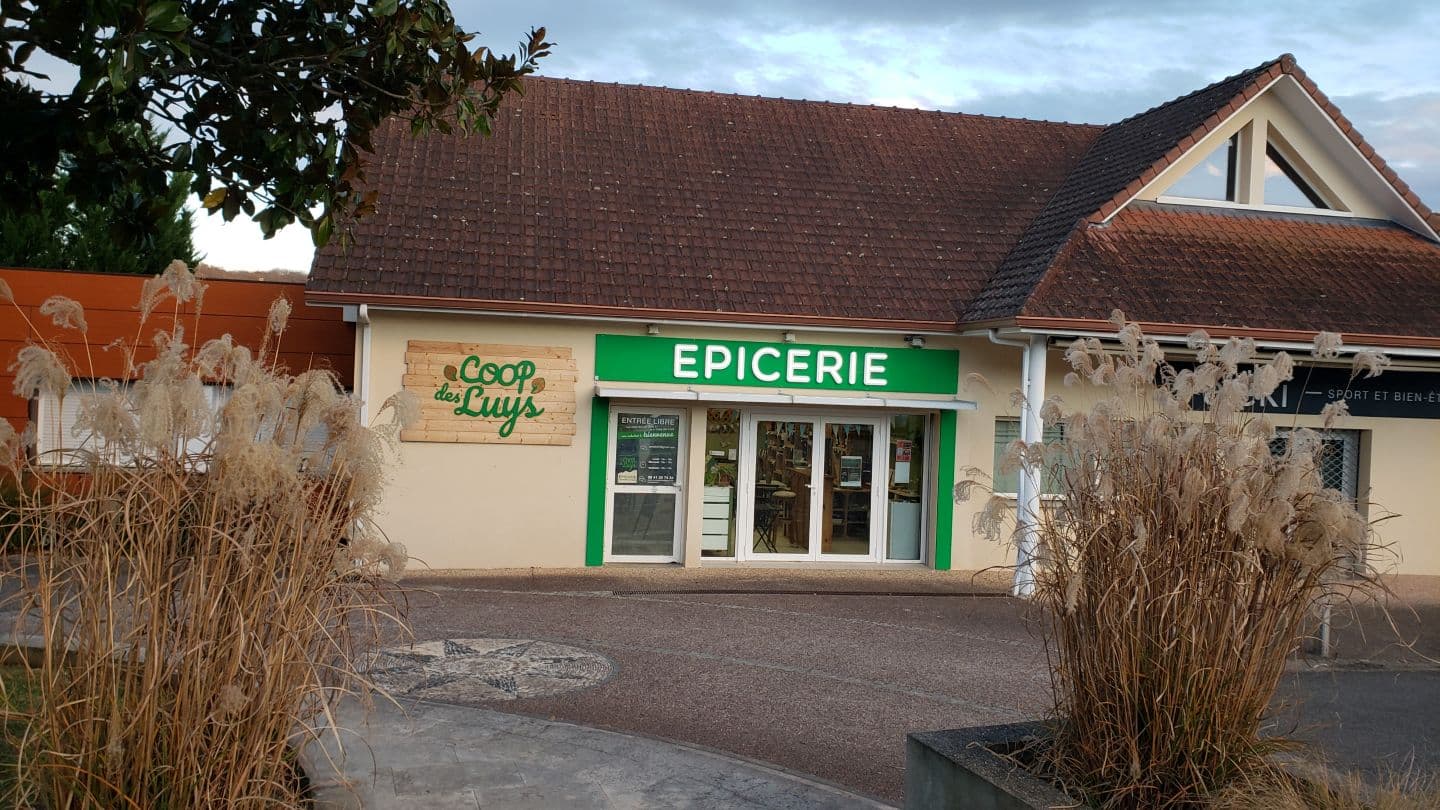 Façade Coop des Luys décembre 2025