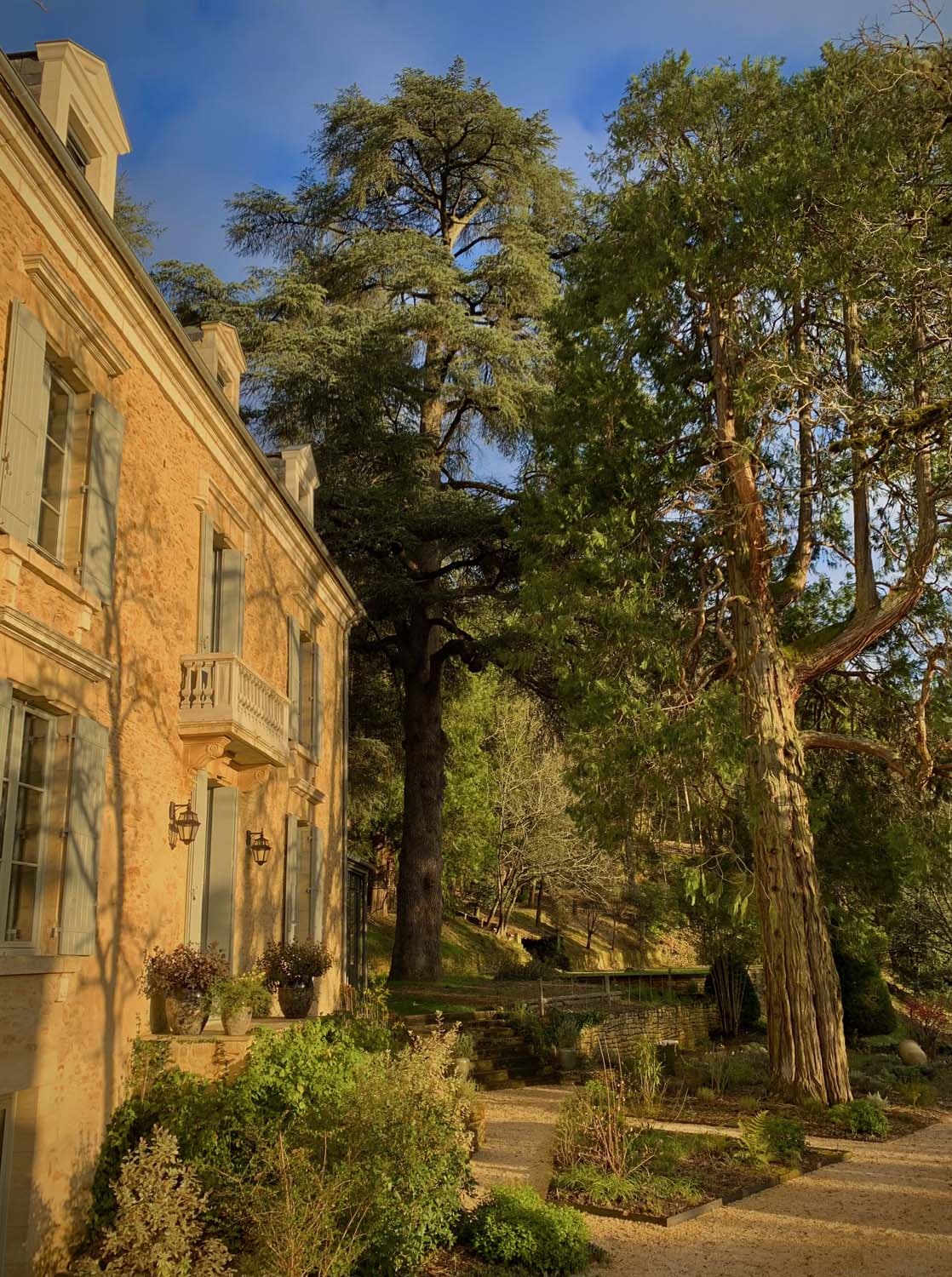Façade coucher soleil - Le Temps Retrouvé Sarlat